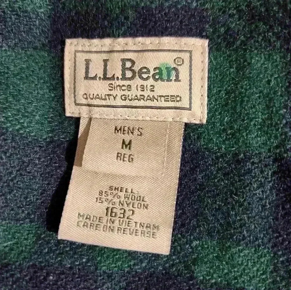 Vintage L.L. Bean plaid Men's flannel shacket green and dark blue 85% Wool sizeM - Picture 3 of 3